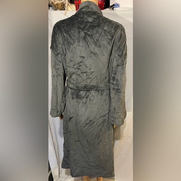 Ulta Beauty Robe - Picture 4 of 7